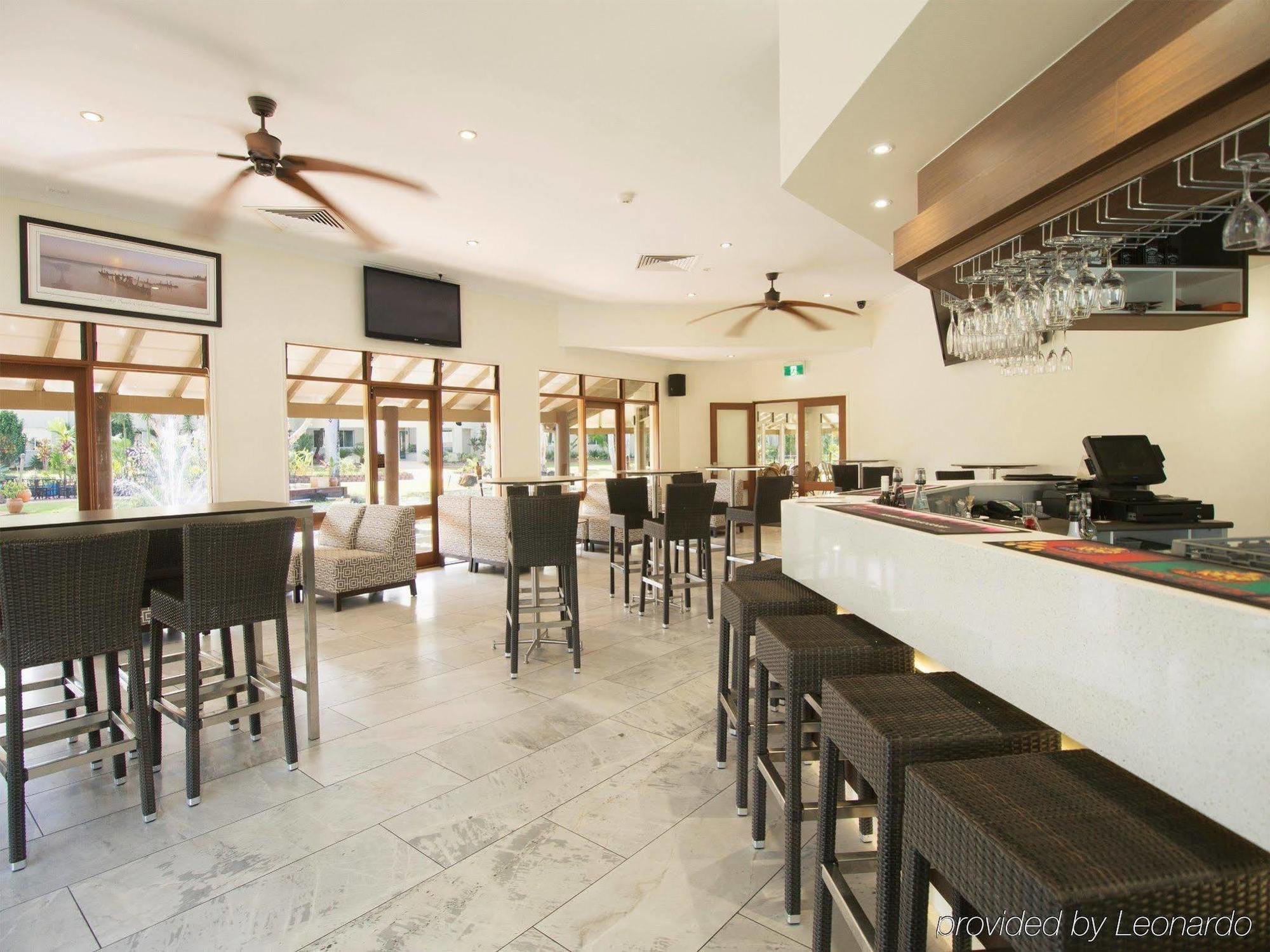 Oaks Sunshine Coast Oasis Resort 4*